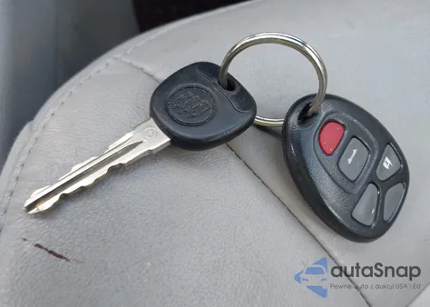 2007 Buick Lucerne Cxl из США, поврежденный, VIN 1G4HD57277U116600